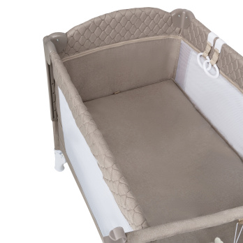 Кровать-манеж Indigo BON-BON TOY c маятником, (2 уровня) бежевый