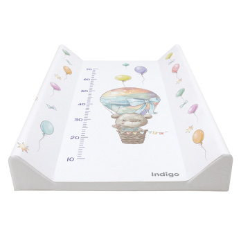 Доска для пеленания INDIGO 780*450*80 белый с принтом