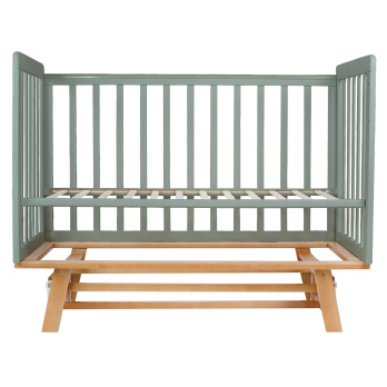 Кровать детская Indigo Style на ножках с легкосъемной стенкой, продольный маятник 