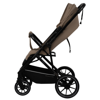 Коляска прогулочная Indigo Delta+ 