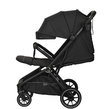 Коляска прогулочная Indigo WIND черный
